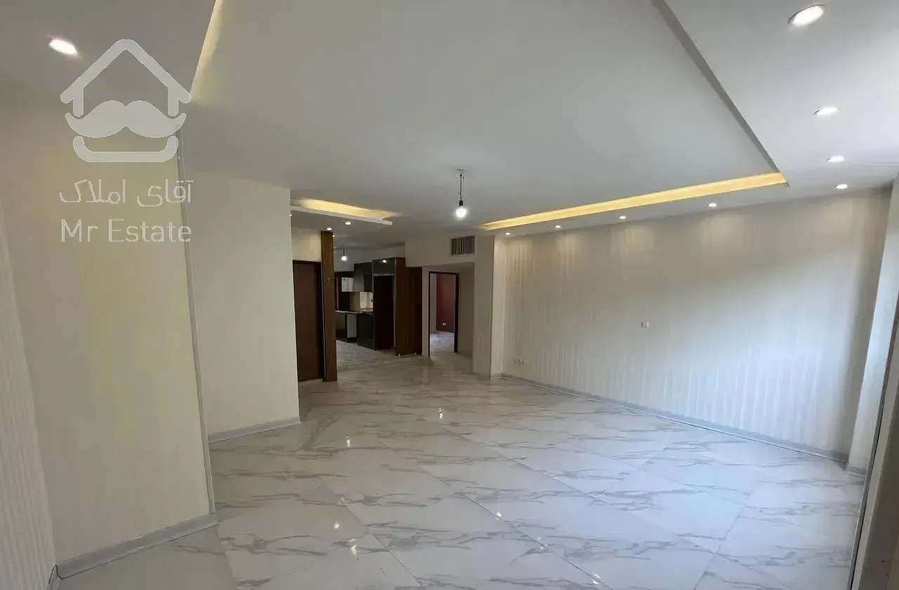 فروش آپارتمان کنارپارک کلیدنخورده 2کله فول امکانات