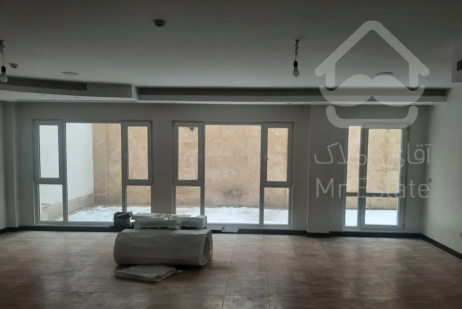 ۱۳۰ متر ۲ خواب (گلزار)