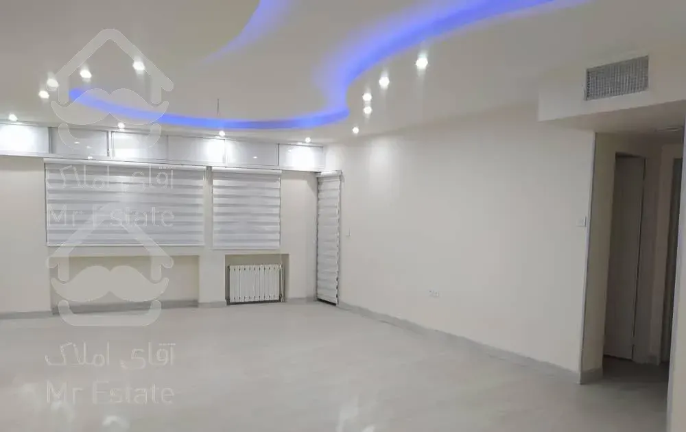 ۹۰ متر ۲ خوابه طرشت فول بازسازی شده غرق در نور