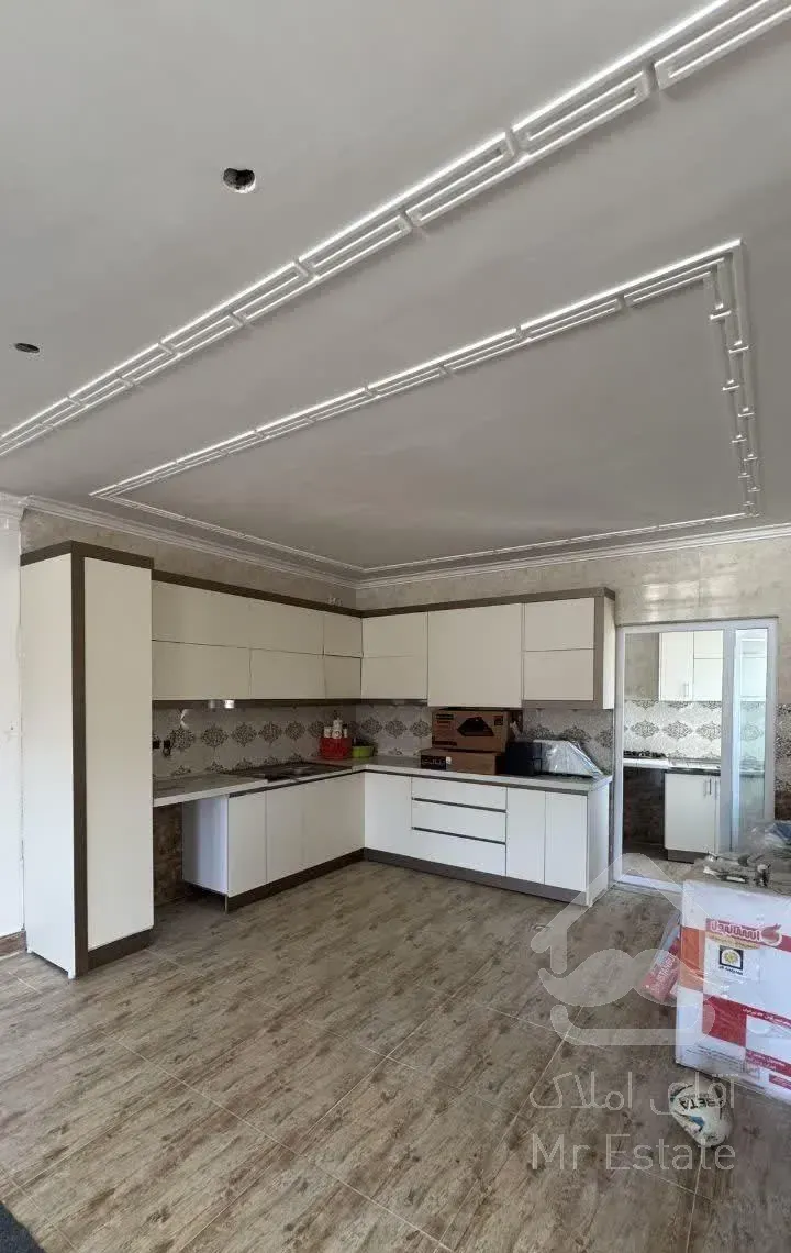 ویلا سنددار دارای مستر و آلاچیق در بابلکنار