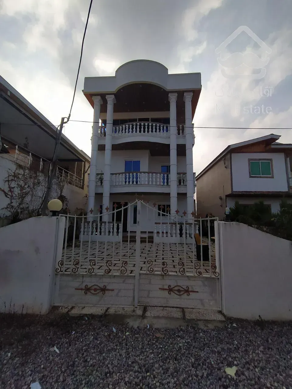 فروش ویلا تریبلکس