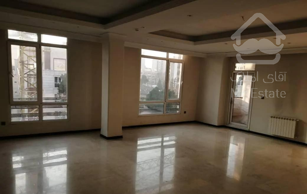 ۱۴۰متر/۳خواب/ خوش نقشه/نیاوران،