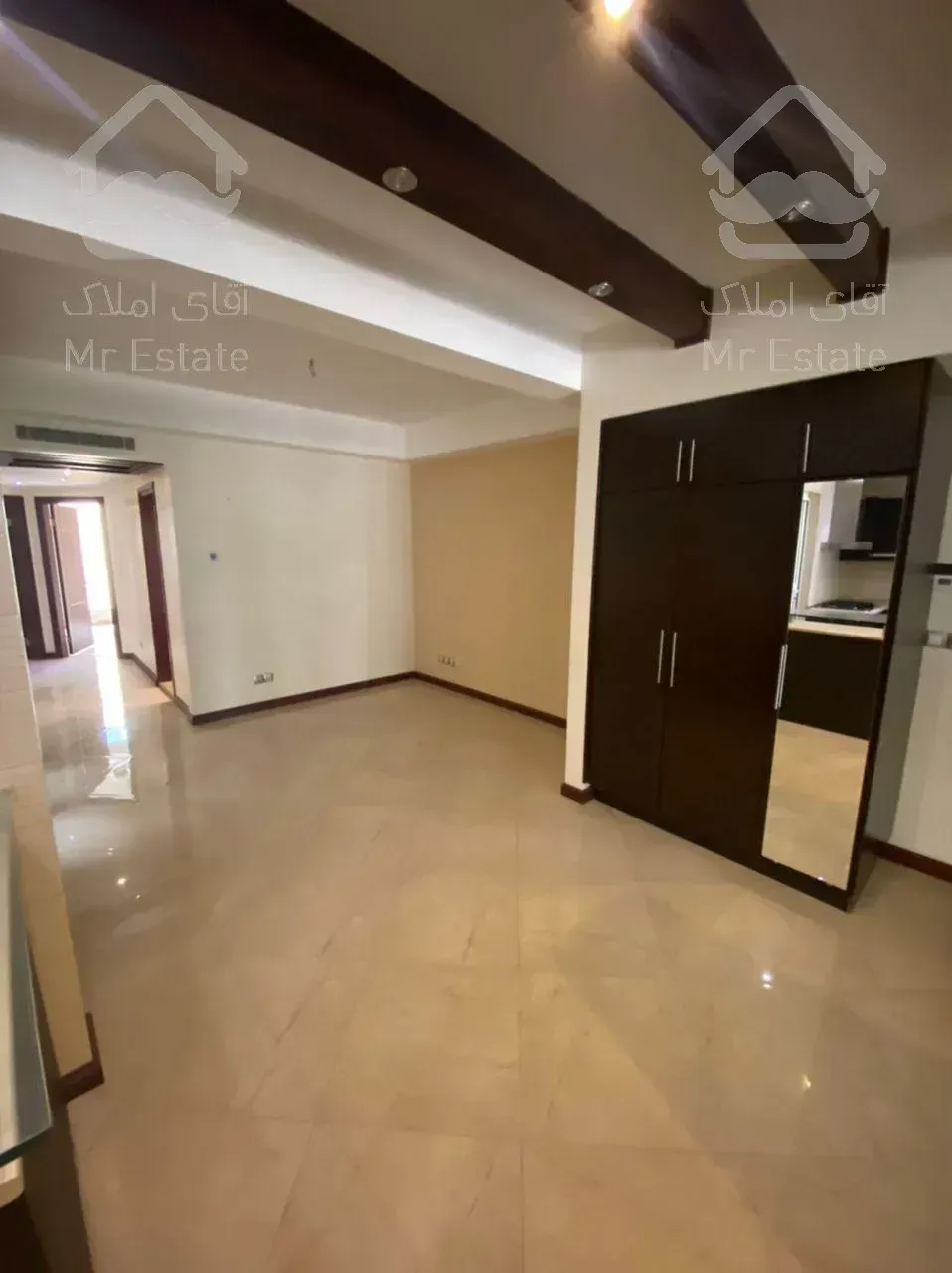 اجاره و رهن آپارتمان فرشته 162  متر شیک