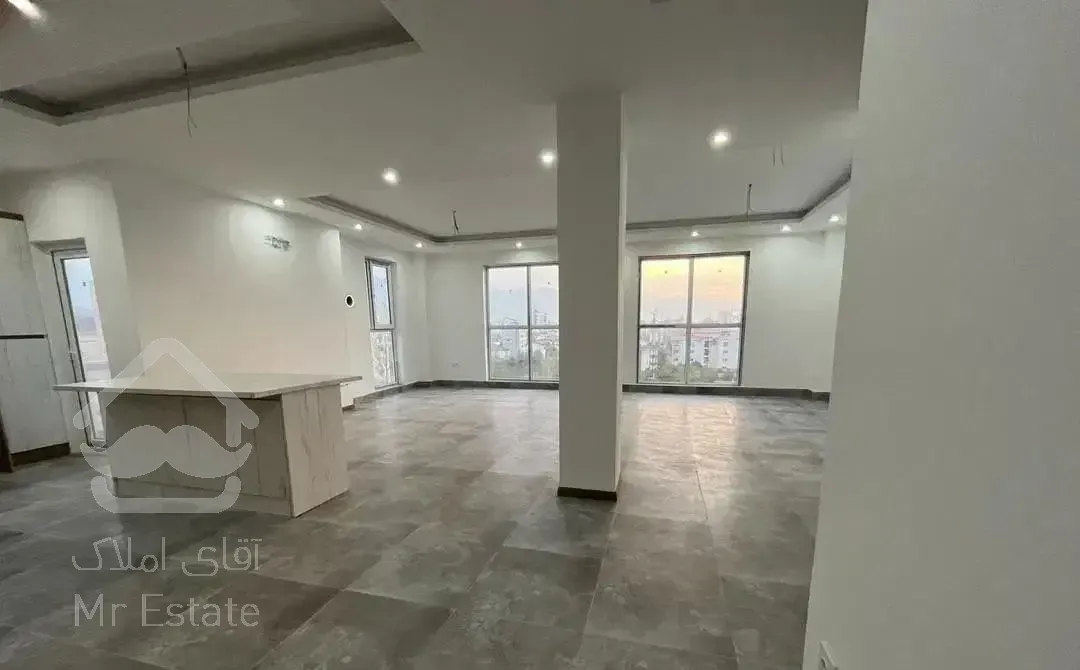 آپارتمان خوش‌نقشه،نور،طبقه ششم،۲خوابه با ویوی باز