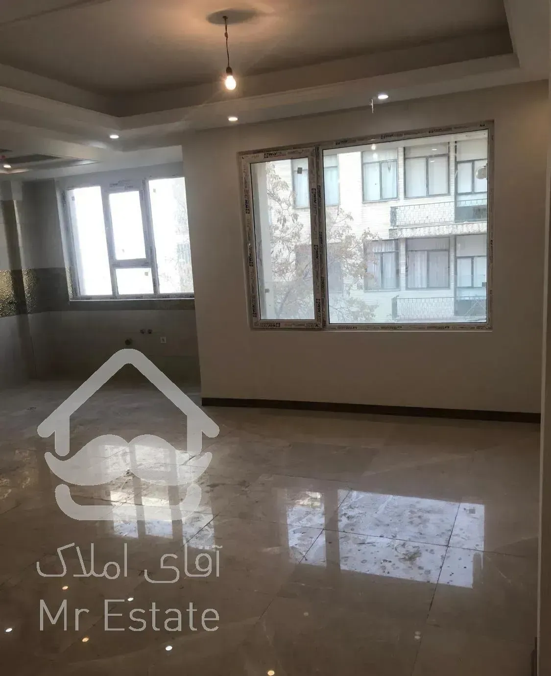 ١٠٠ متر نوسازفول سالن پرده خور(دوازدهم  نیروهوایی)