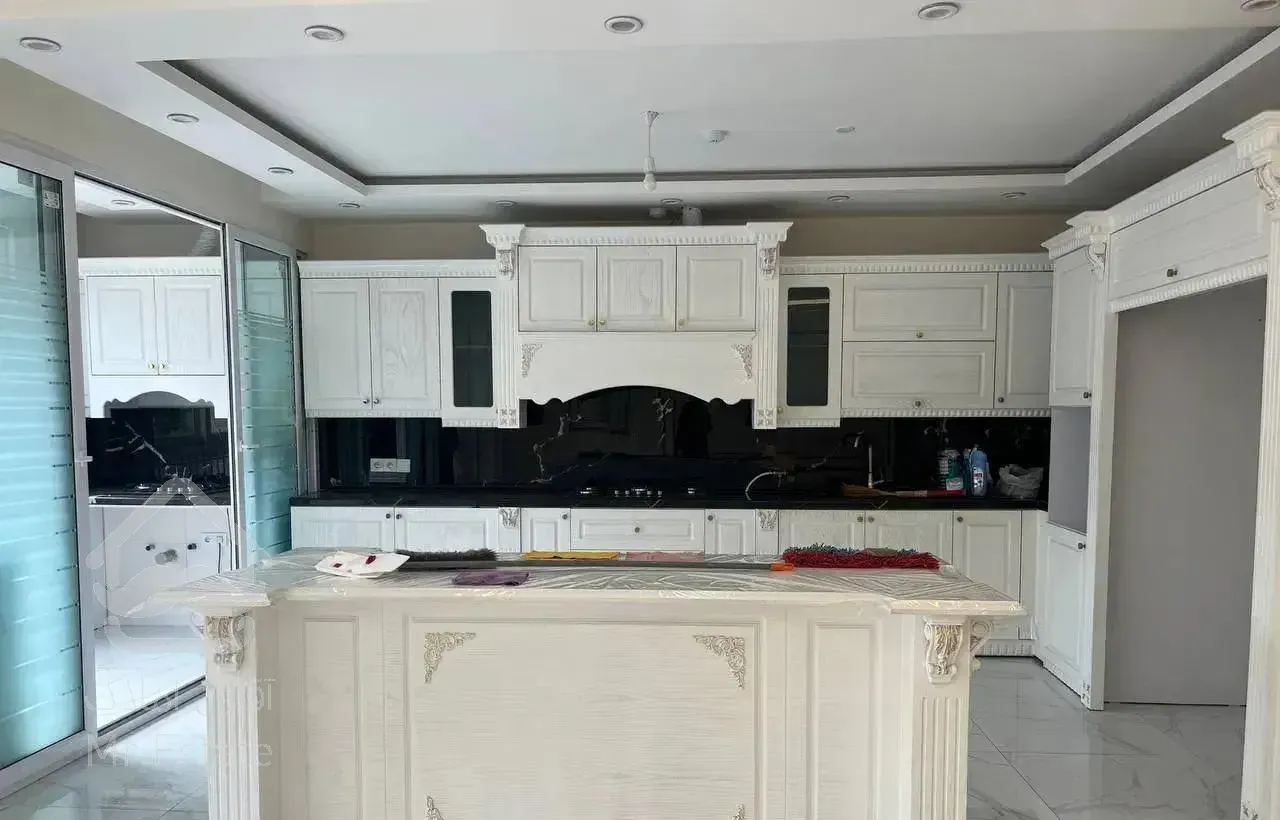 آپارتمان 160متری/تک واحدی/شیک/نزدیک به حاشیه