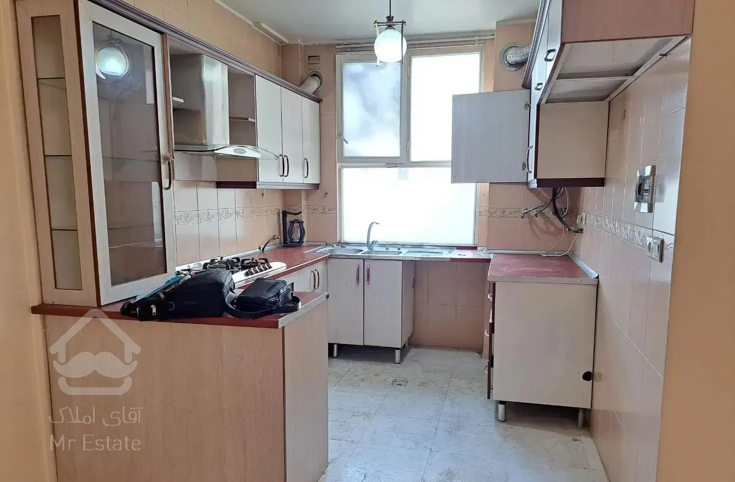 ۵۷ متر/فول امکانات