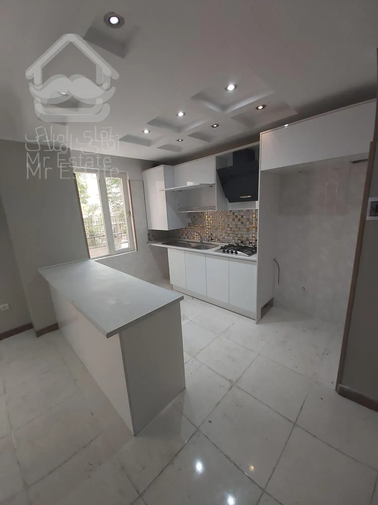 ۶۶متر ۲خوابه ۵سال ساخت