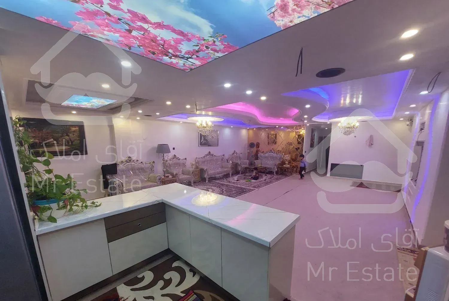 آپارتمان نوساز ۱۵۵ متری ، اراضی پاداد