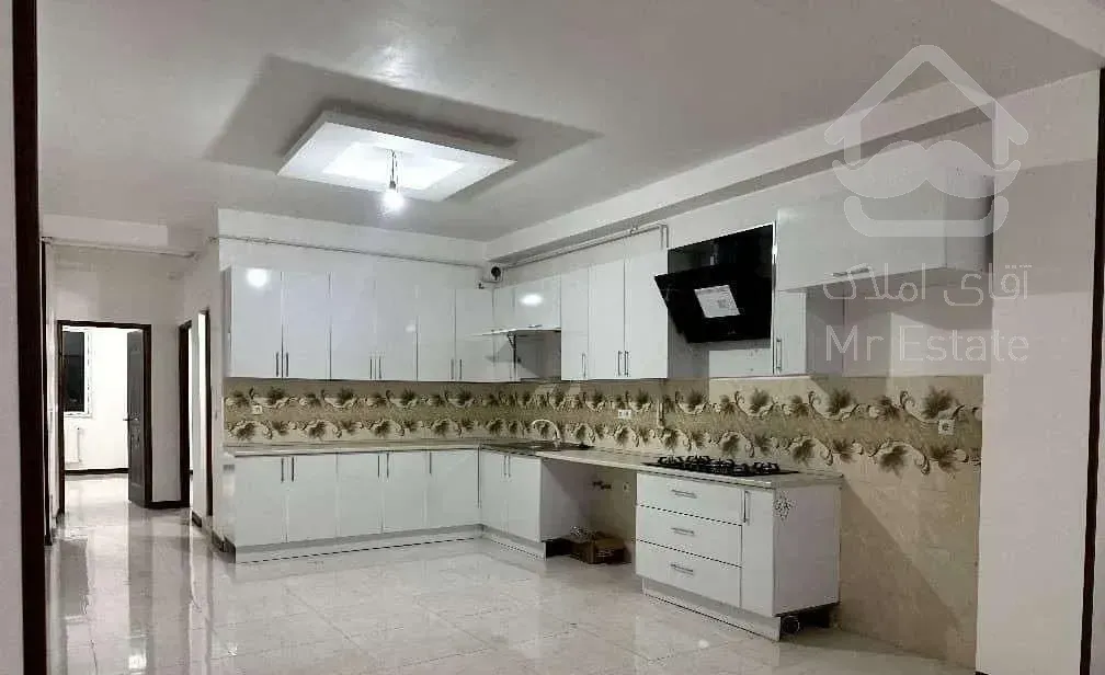 واحد 110 متر کلیدنخورده و خوش نقش در لاهیجان