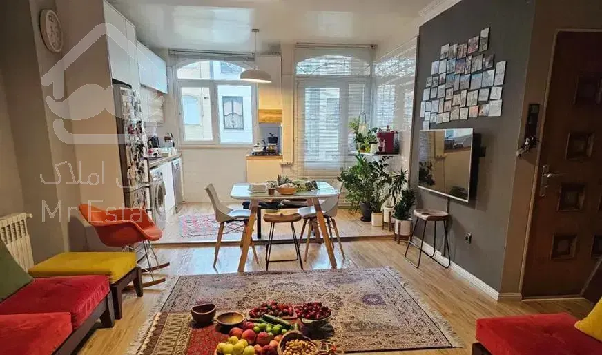 ۷۰متر/دوخواب/فول امکانات/فردوس غرب