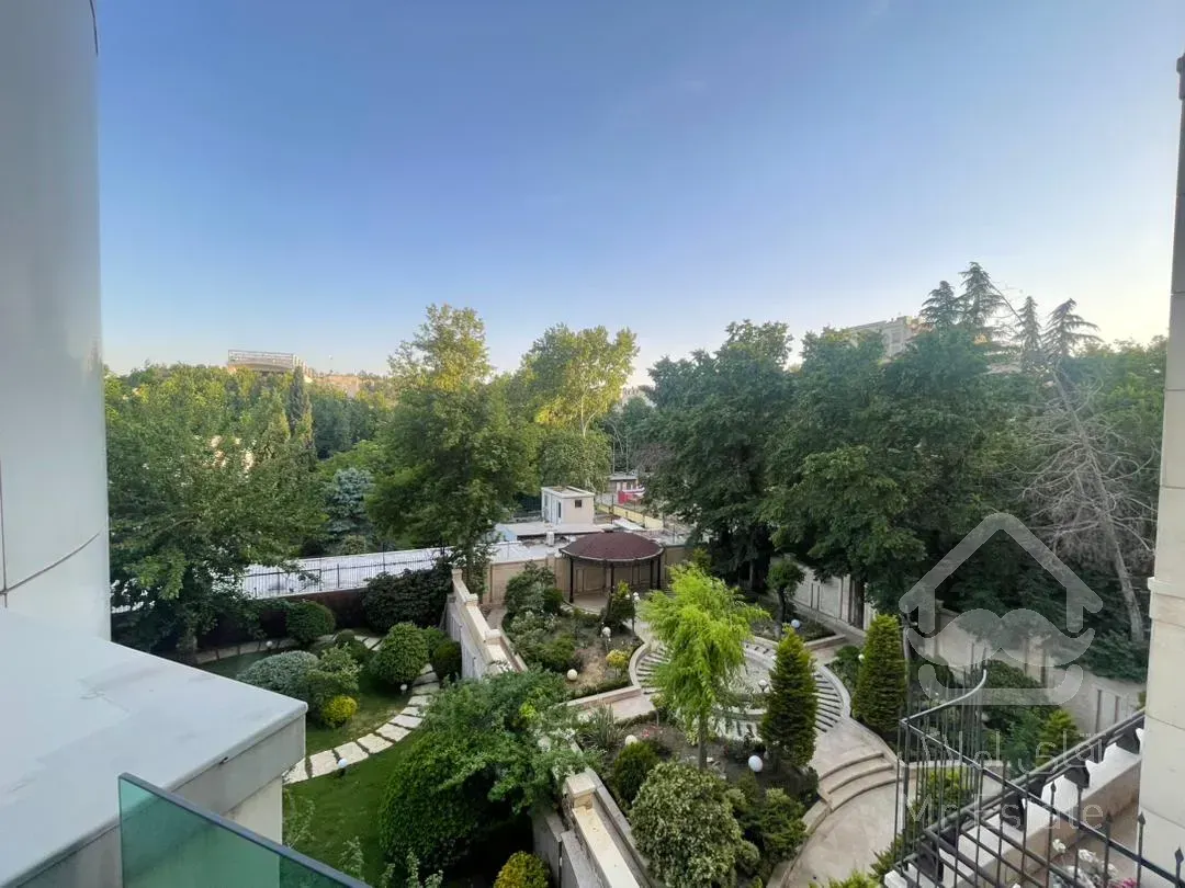 فروش اپارتمان 300 متری محمودیه