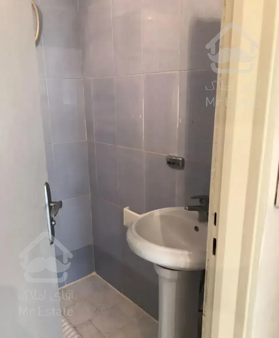 ۸۰ متر، رو به نما ، شیک و خوش نقشه ،تخلیه