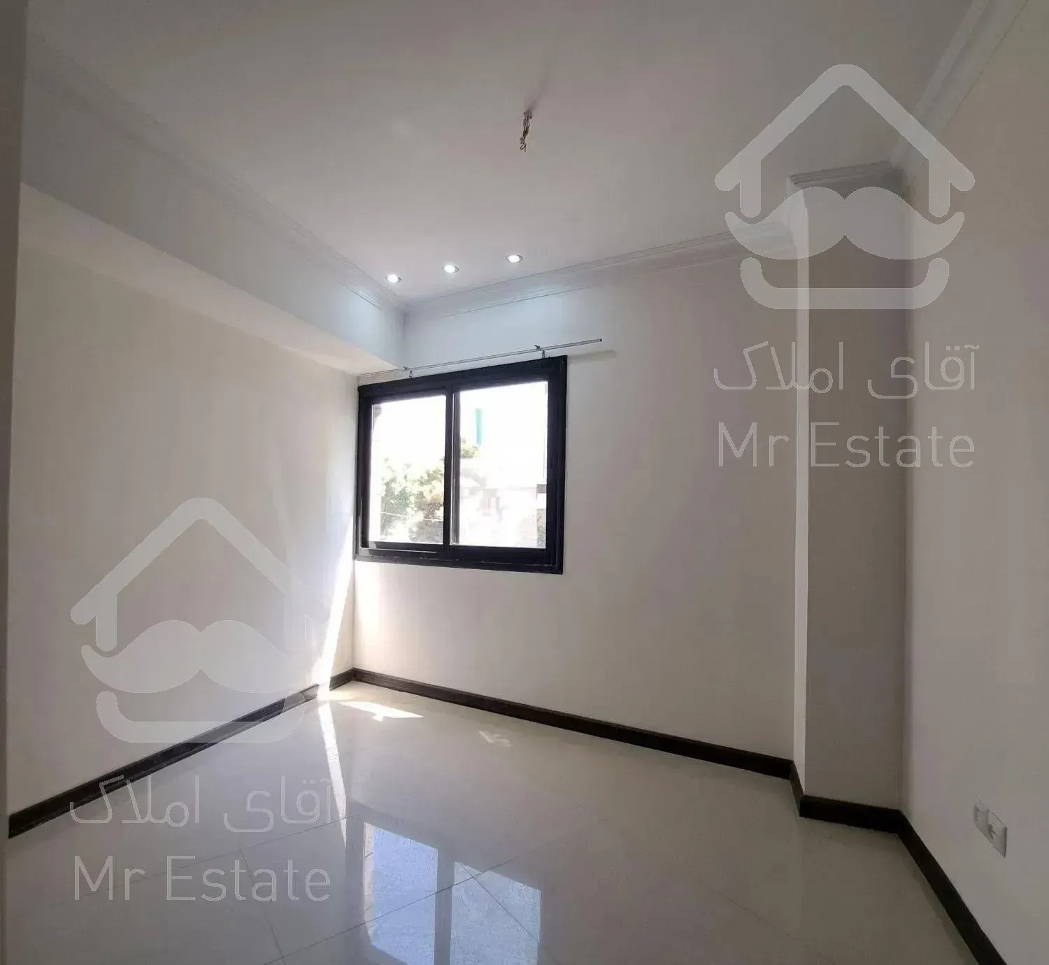 اپارتمان کامرانیه جنوبی ۹۰متر شیک و به روز