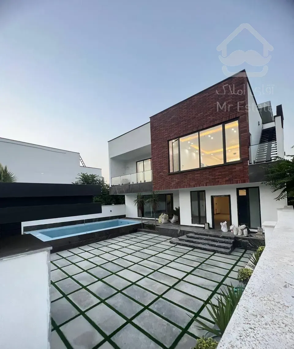 ویلامدرن استخردار۳۴۵متری شیرود ویو دریاوجنگل(مالک)