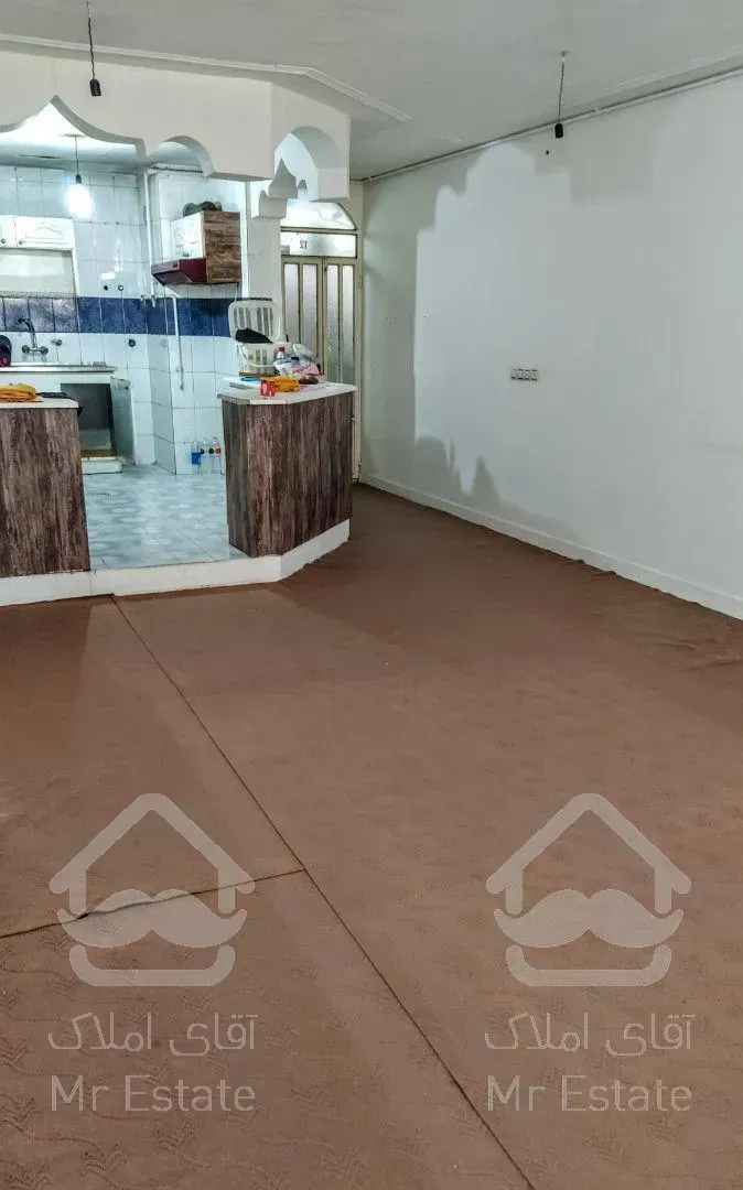 آپارتمان، ۸۰متر، دوخوابه