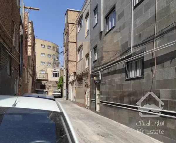 خانه شخصی ۷۲ متر ۳ طبقه میدان امام حسین