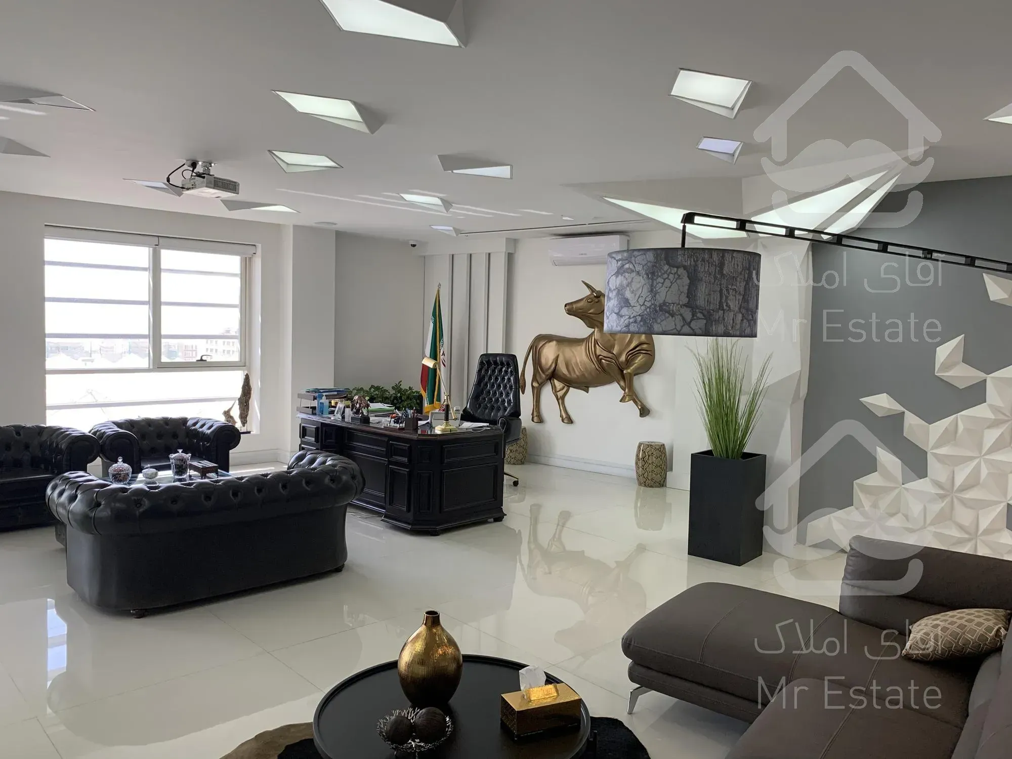 آپارتمان ۳۰۰ متری سند اداری اشرفی اصفهانی