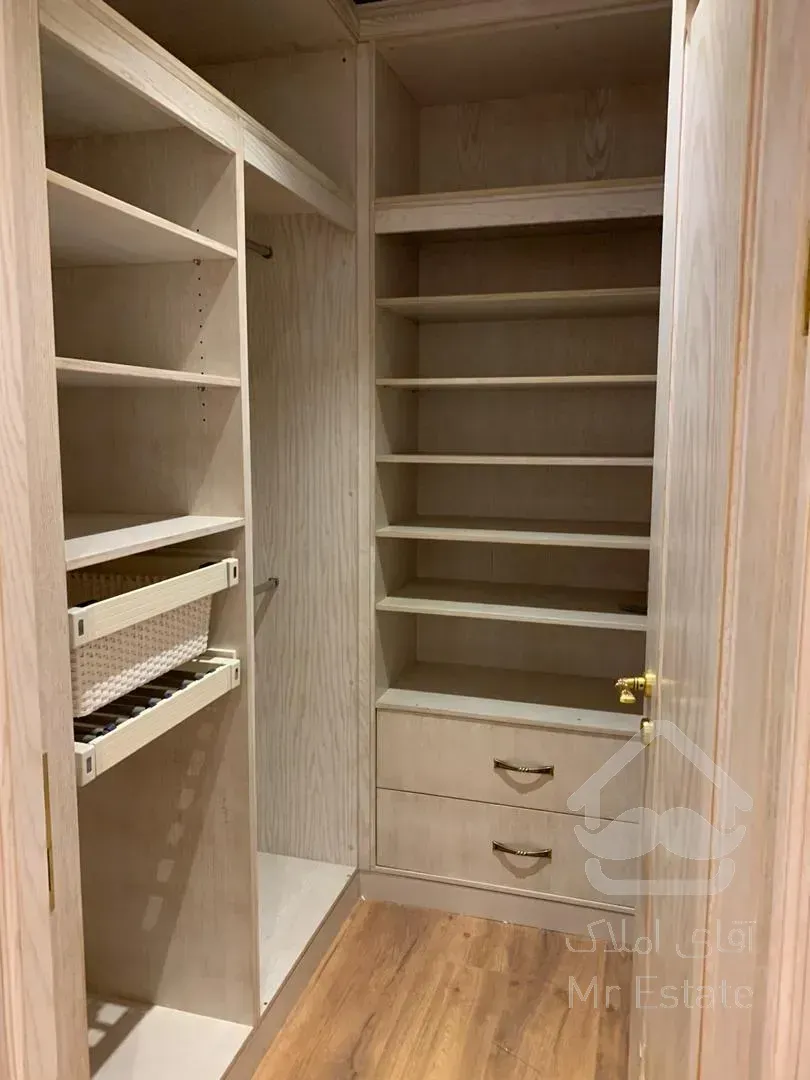 فروش 215 متری فرمانیه