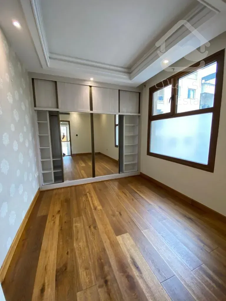 فروش اپارتمان  130 متری  زعفرانیه