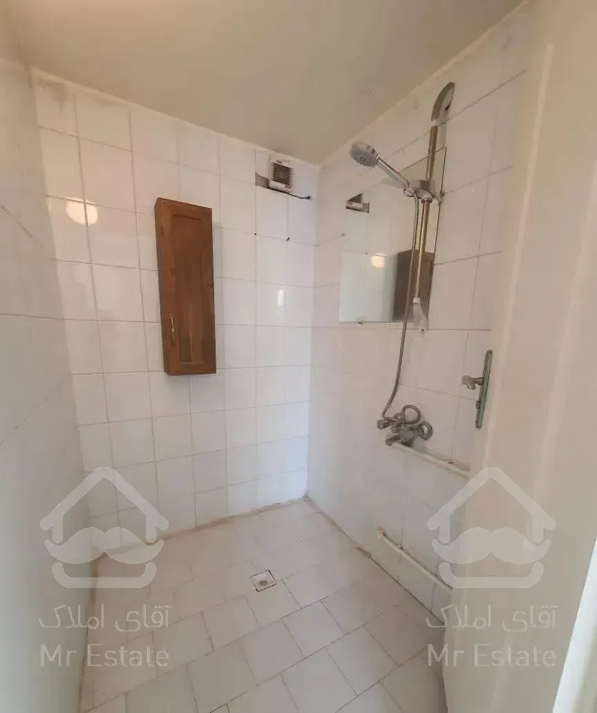 84متری فول امکانات 9ساله