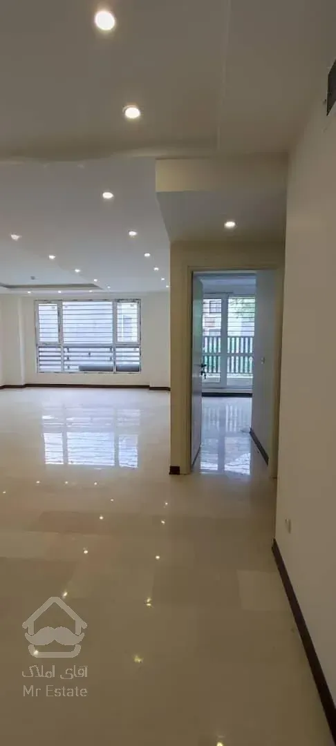 300مترسعادت آباد*موقعیت اداری*۵پارکینگ،لابی شیک