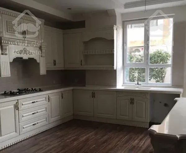 240 متر نوساز سپند