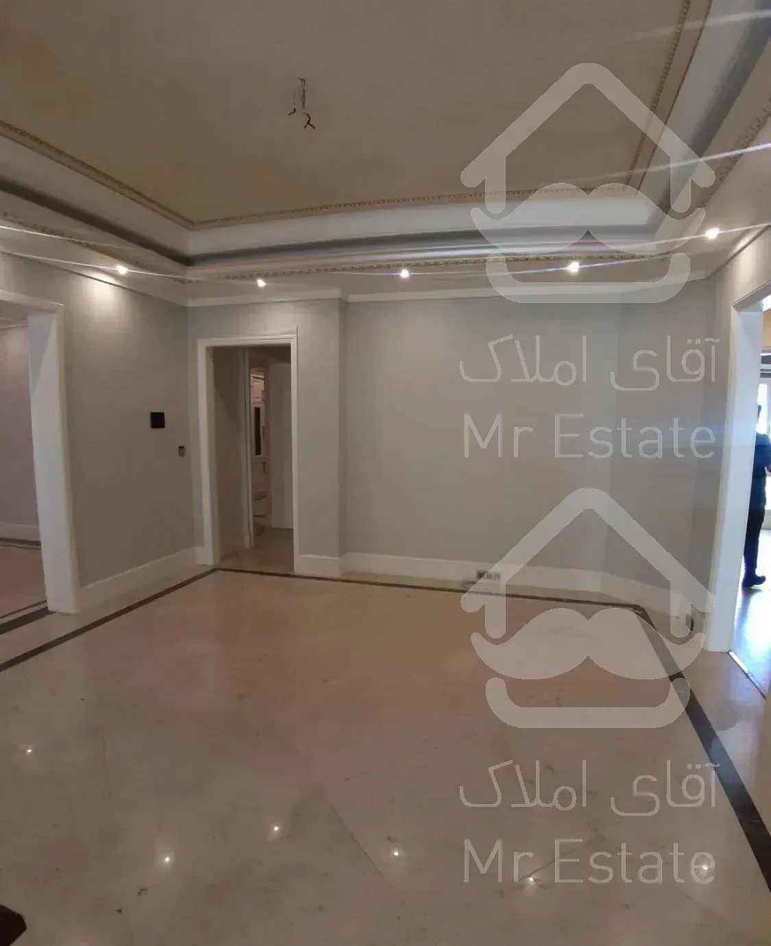 ولنجک ۱۱۲ متر ۲ خواب فول مشاعات