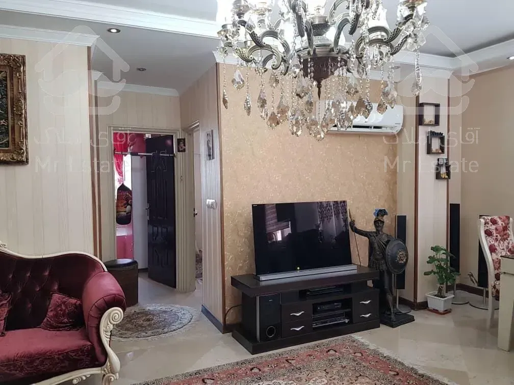 110 متر / دو خواب / اباذر / خوش نقشه