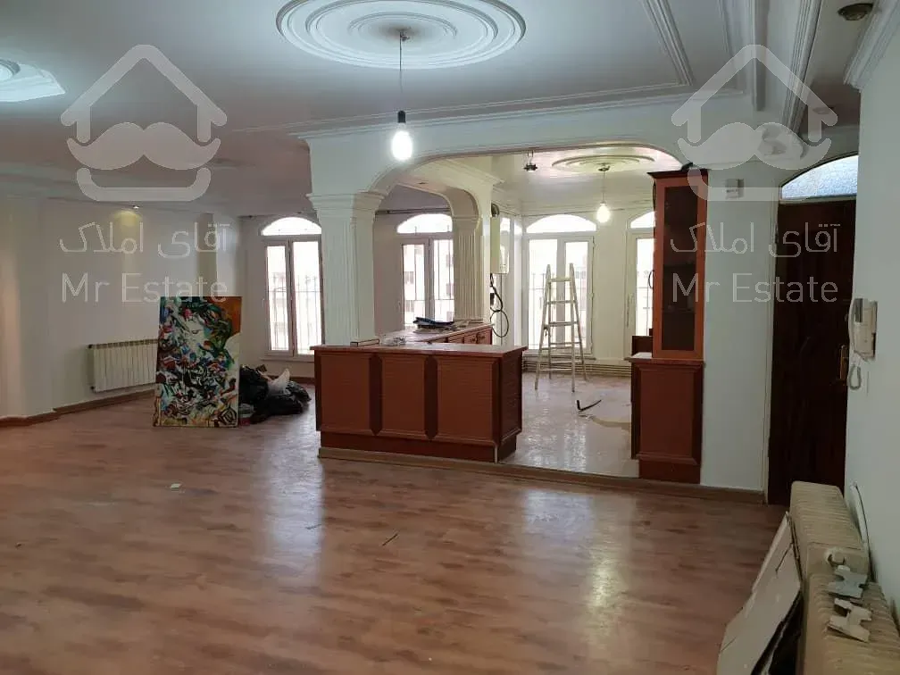 آپارتمان ۱۳۵ متری ۳ خوابه واقع در سعادت آباد