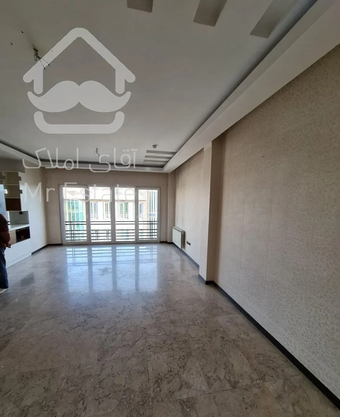 ۱۰۴متر/آپارتمان/شهرک غرب/مدرن