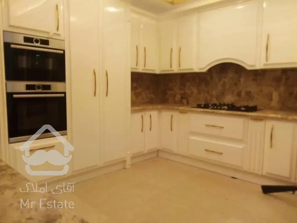 رهن و اجاره 200 متری دیباجی جنوبی