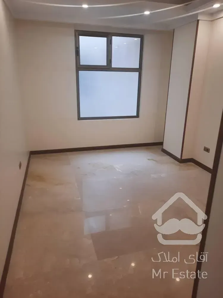 85 متر کلید نخورده بلوار کاوه فول امکانات