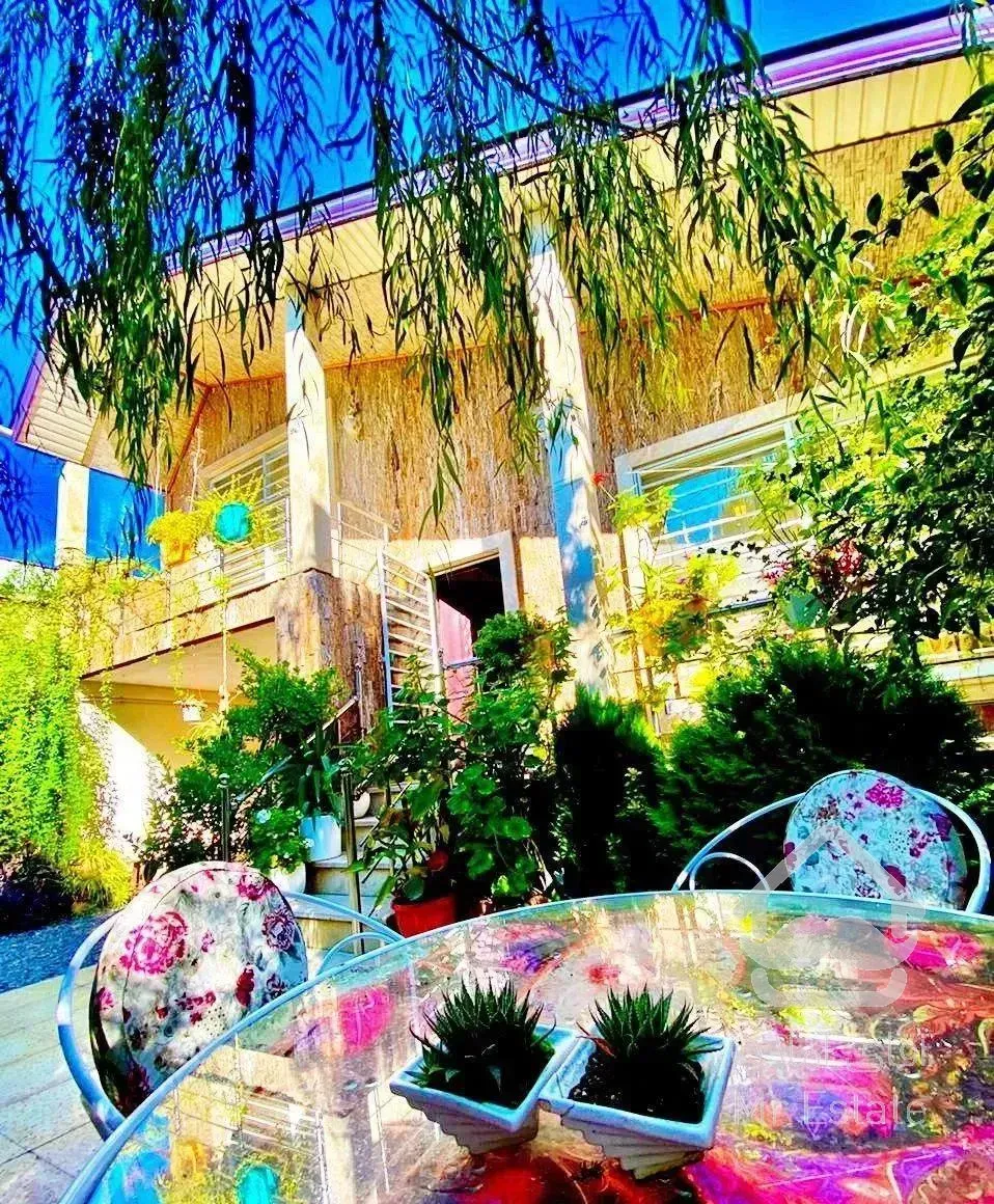 ویلا نیم پیلوت(220متری/فول مبله/سند تک برگ