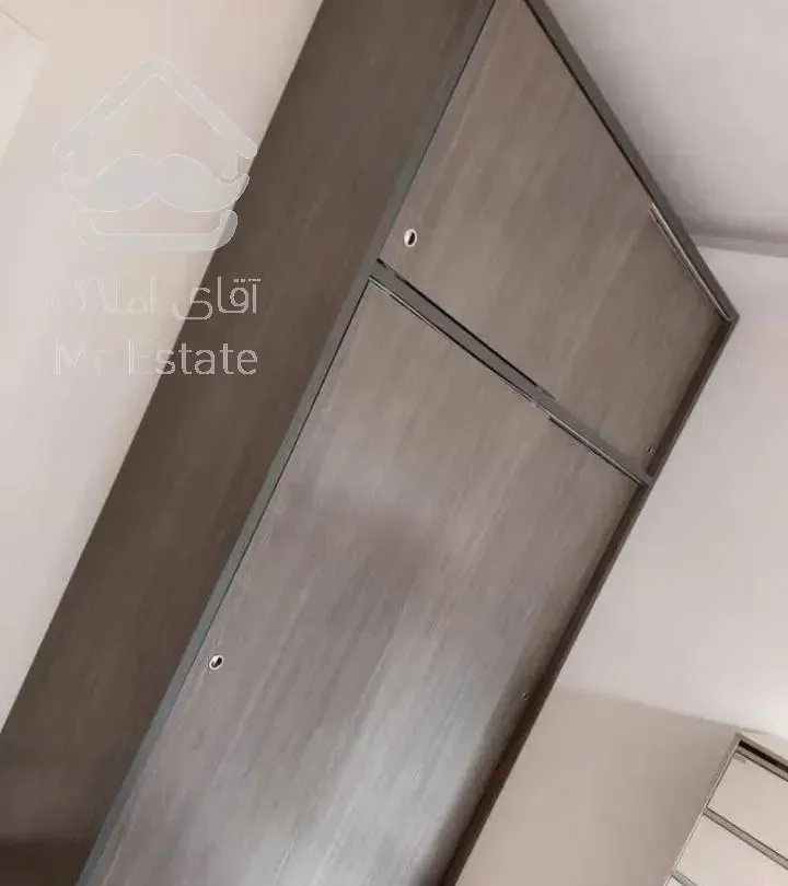 ۹۸متر/فول امکانات/غرب بلوار شاهد