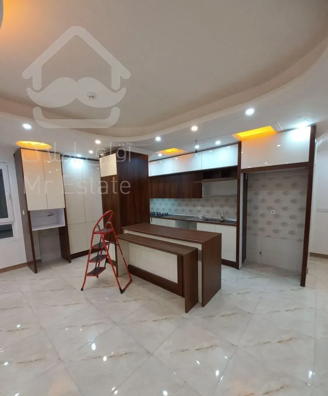 ۹۸ متری فول امکانات فردوسی غربی