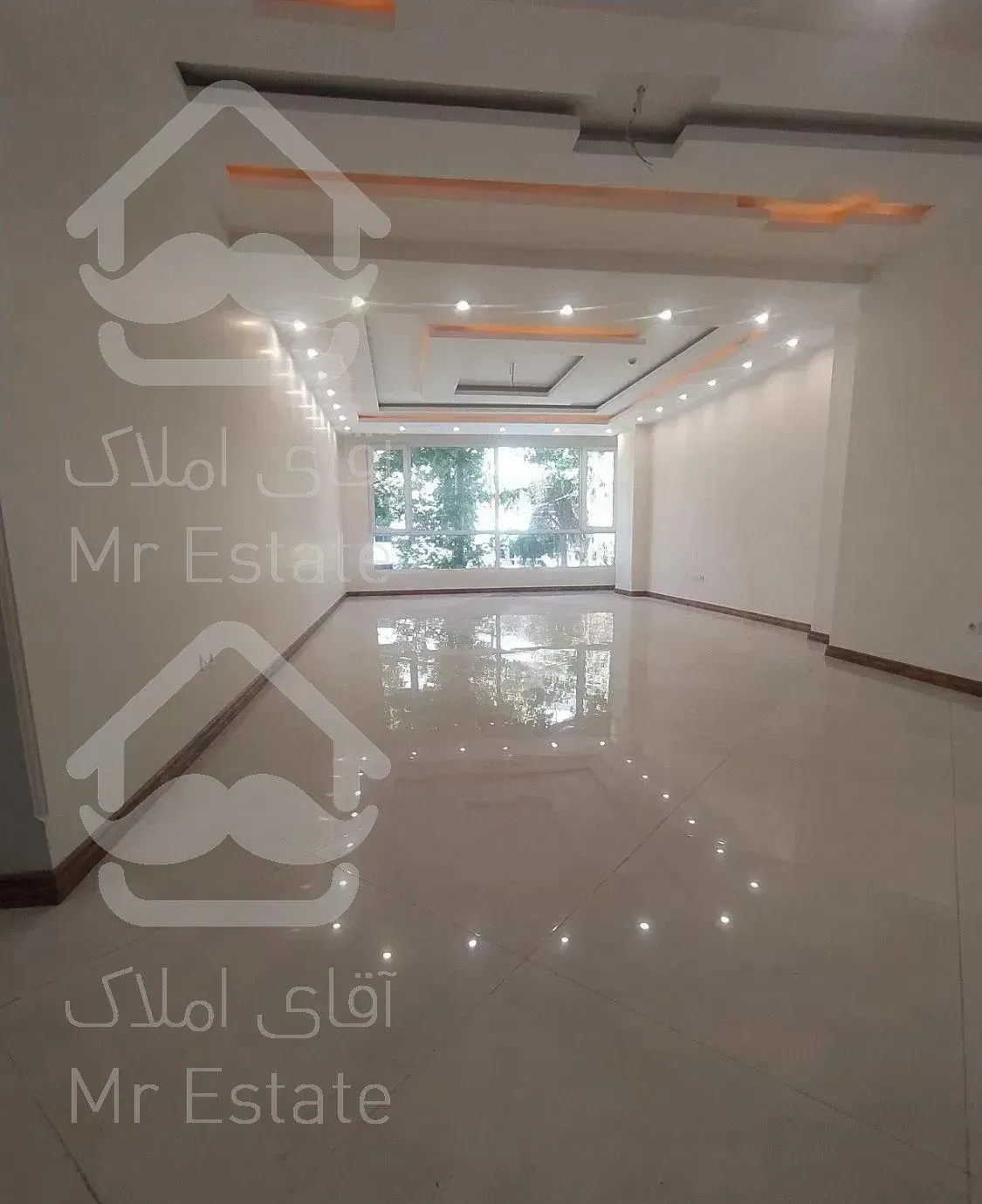 آپارتمان135متری/کلیدنخورده فرمانیه شرقی