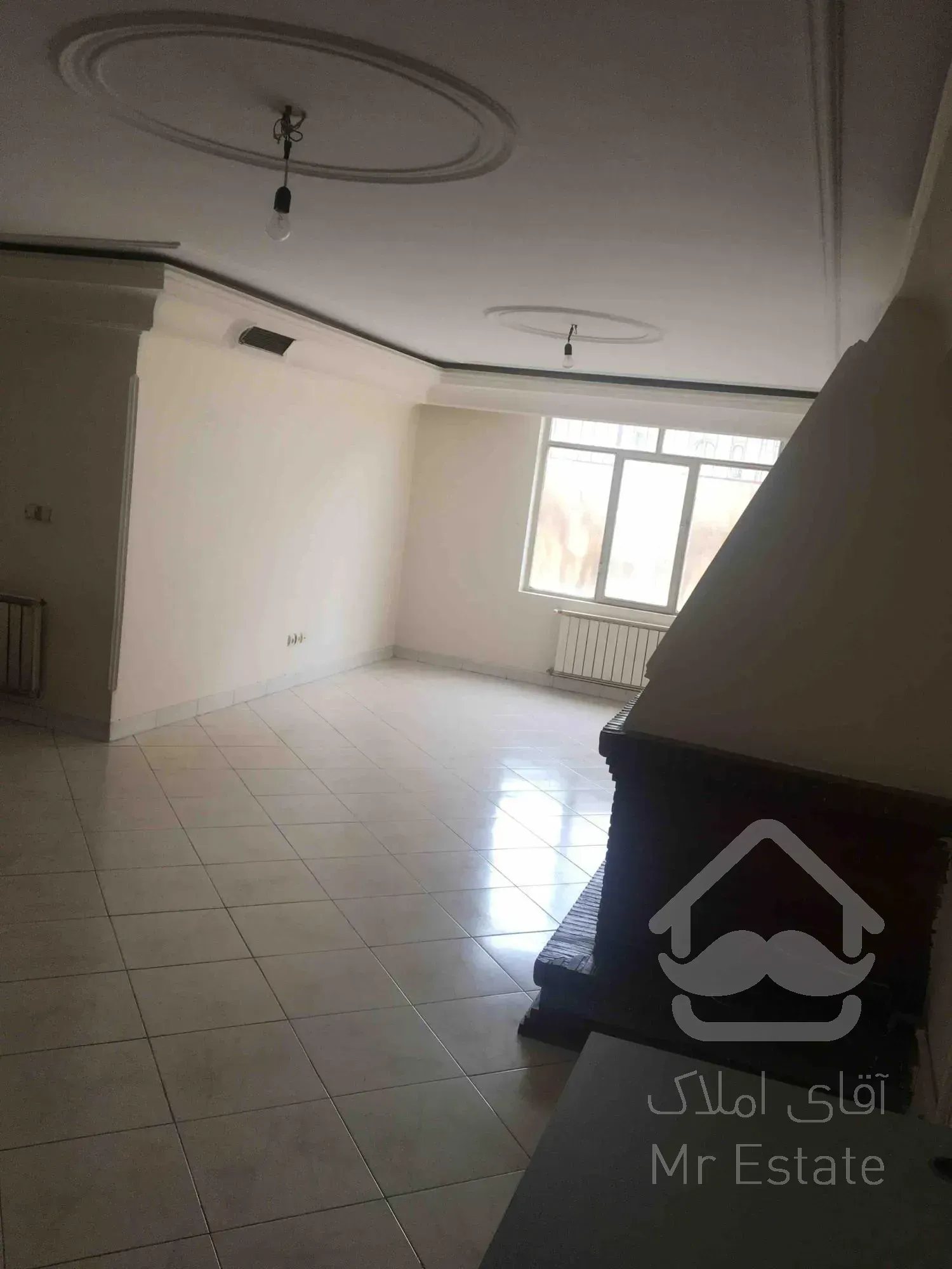 ۱۳۰متر ۲خوابه دریاچه چیتگر