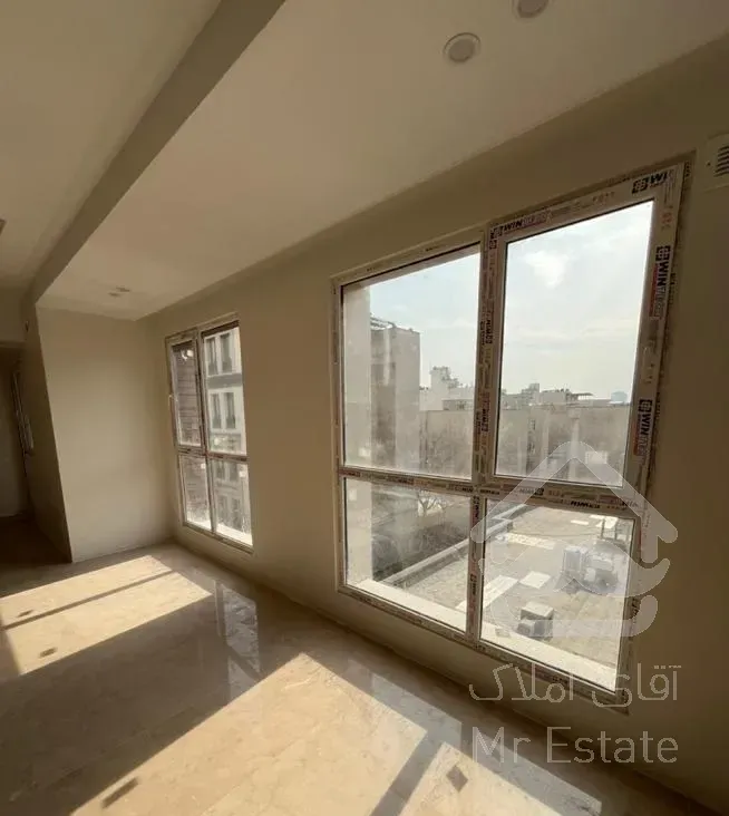 آپارتمان تک واحد ۱۰۰ متری ۲ خوابه در ظفر صبر