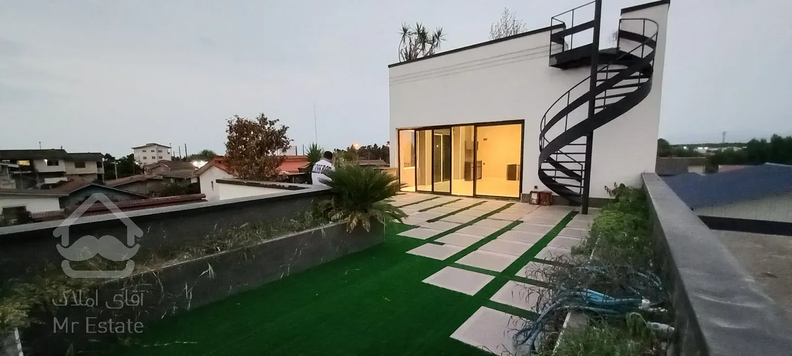 ویلا فوق لاکچری مدرن استخردار فول فرنیش تنکابن