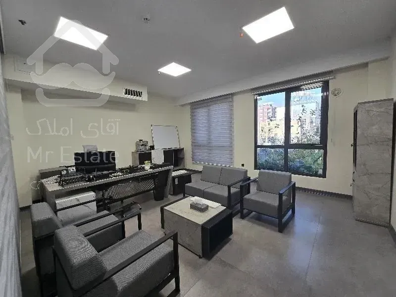 105متر سعادت آباد* موقعیت اداری*نوساز،ویودار،فلت