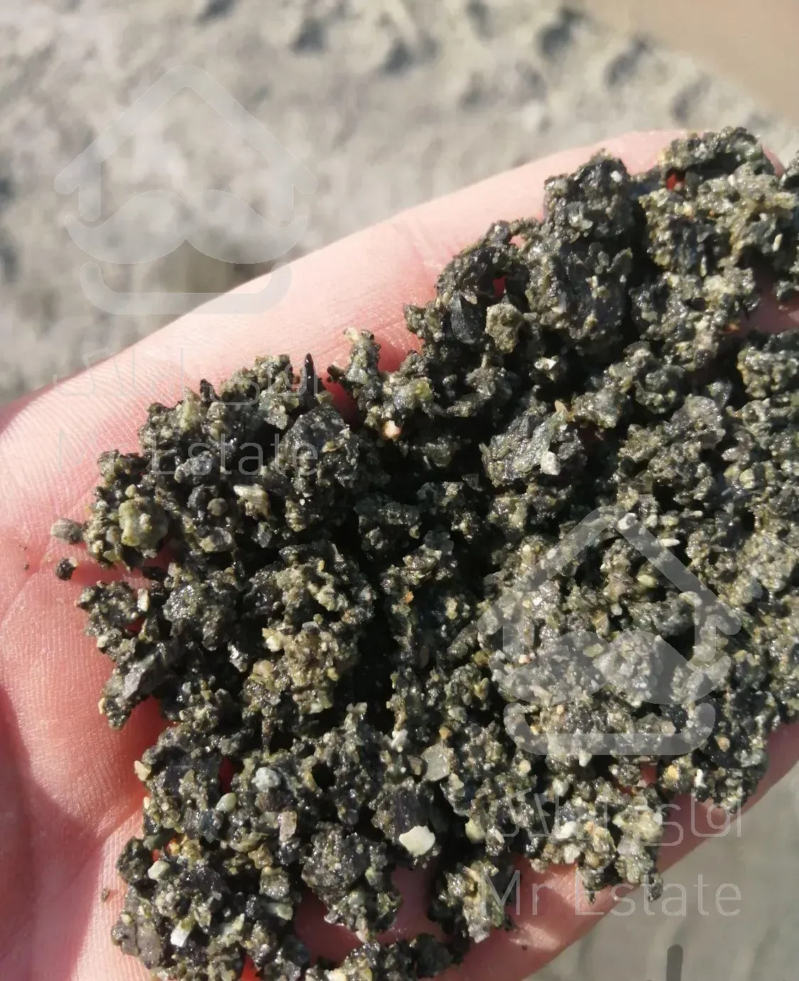 تهیه انواع مصالح ساختمانی ماسه،شن، خاک، آجر، پوکه