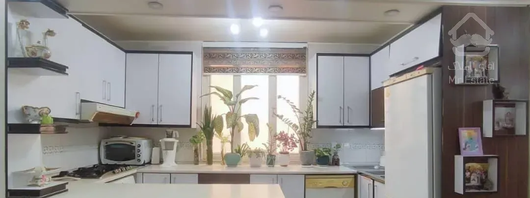 ۷۰ متر، ۲خوابه، پارکینگ، انباری، بالکن