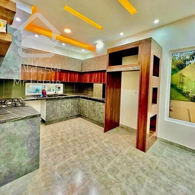 ویلا جنگلی تریبلکس نما مدرن استخر دار روف گاردن