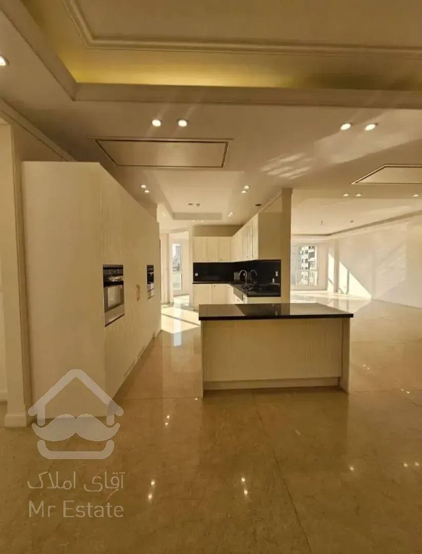 فروش اپارتمان 210 متری زعفرانیه