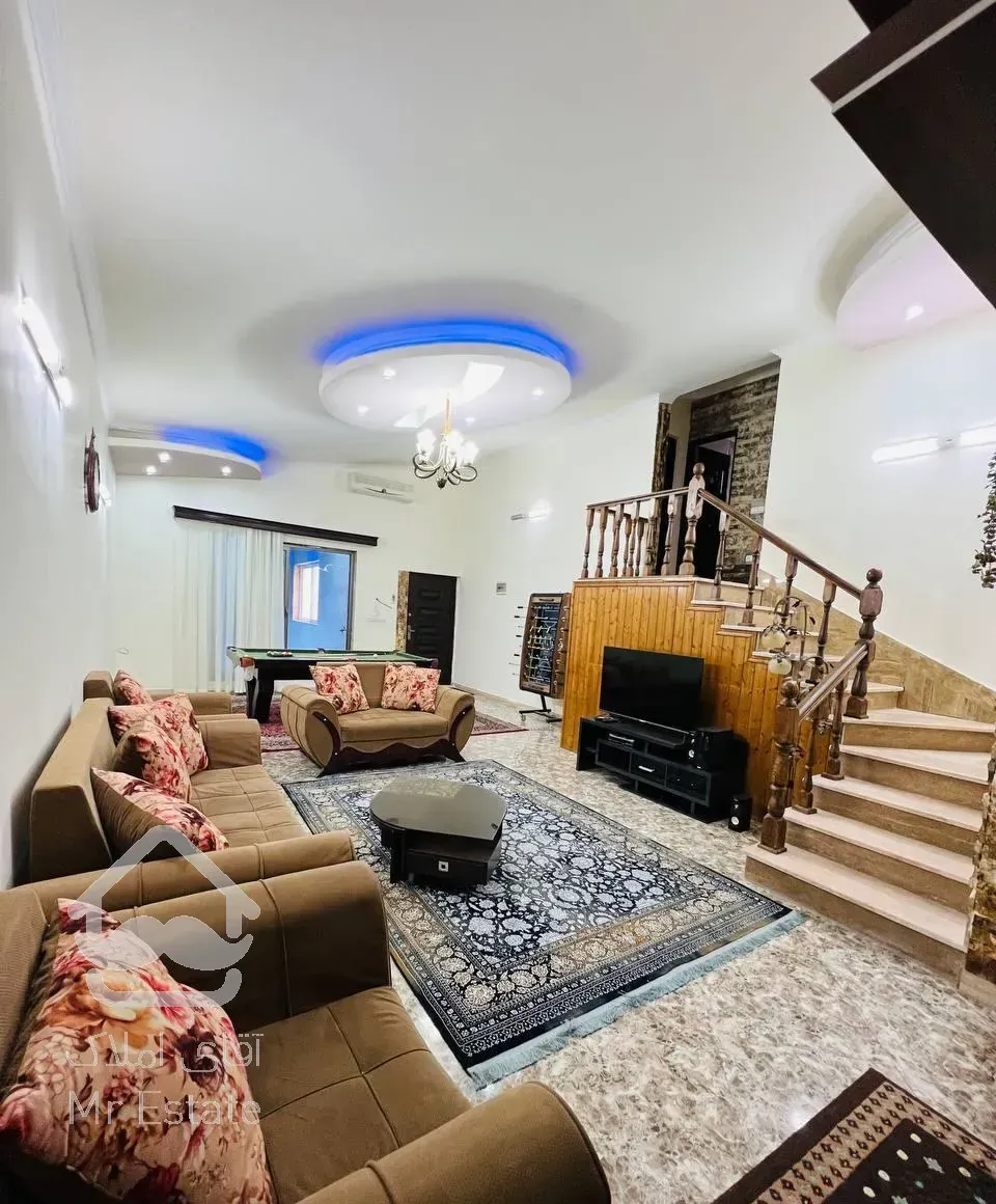 ویلای استخر دار خیلی تمیز (مالکم)