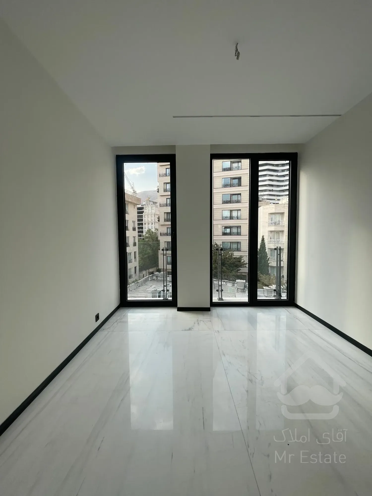 فروش اپارتمان 145 متری زعفرانیه