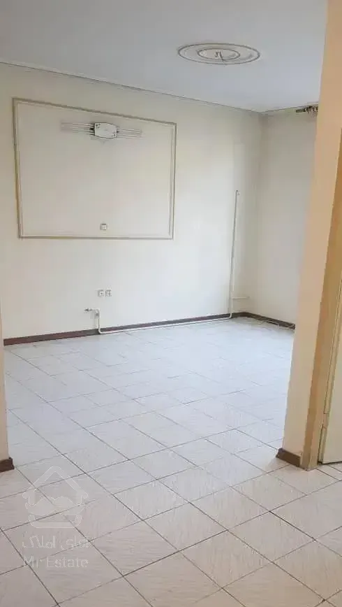 آپارتمان ۶۰متری م چایچی ط اول بل پارکینگ