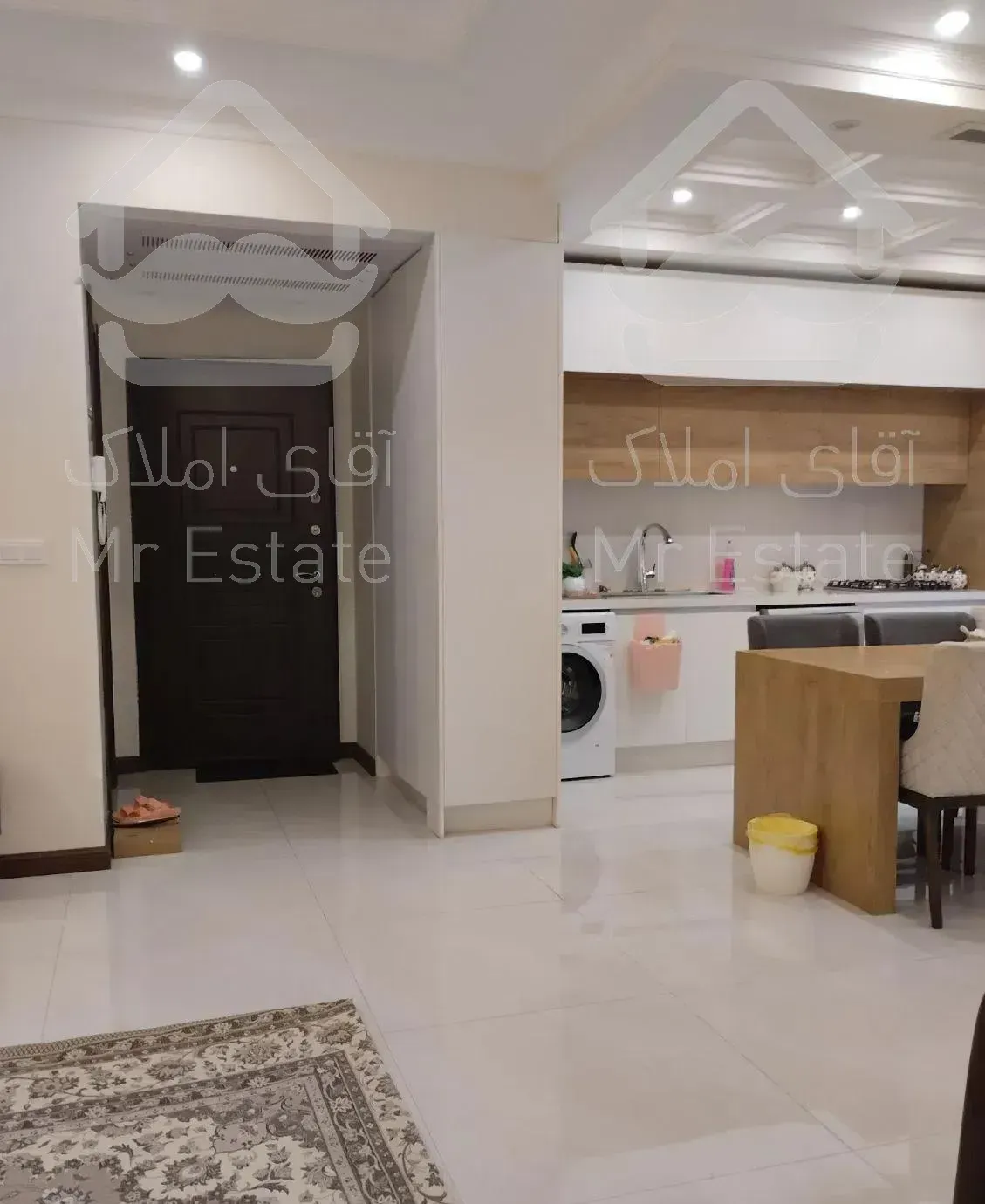 یک طلای 24 عیار سعادت آباد ( 123 متری ) فول نوسازی