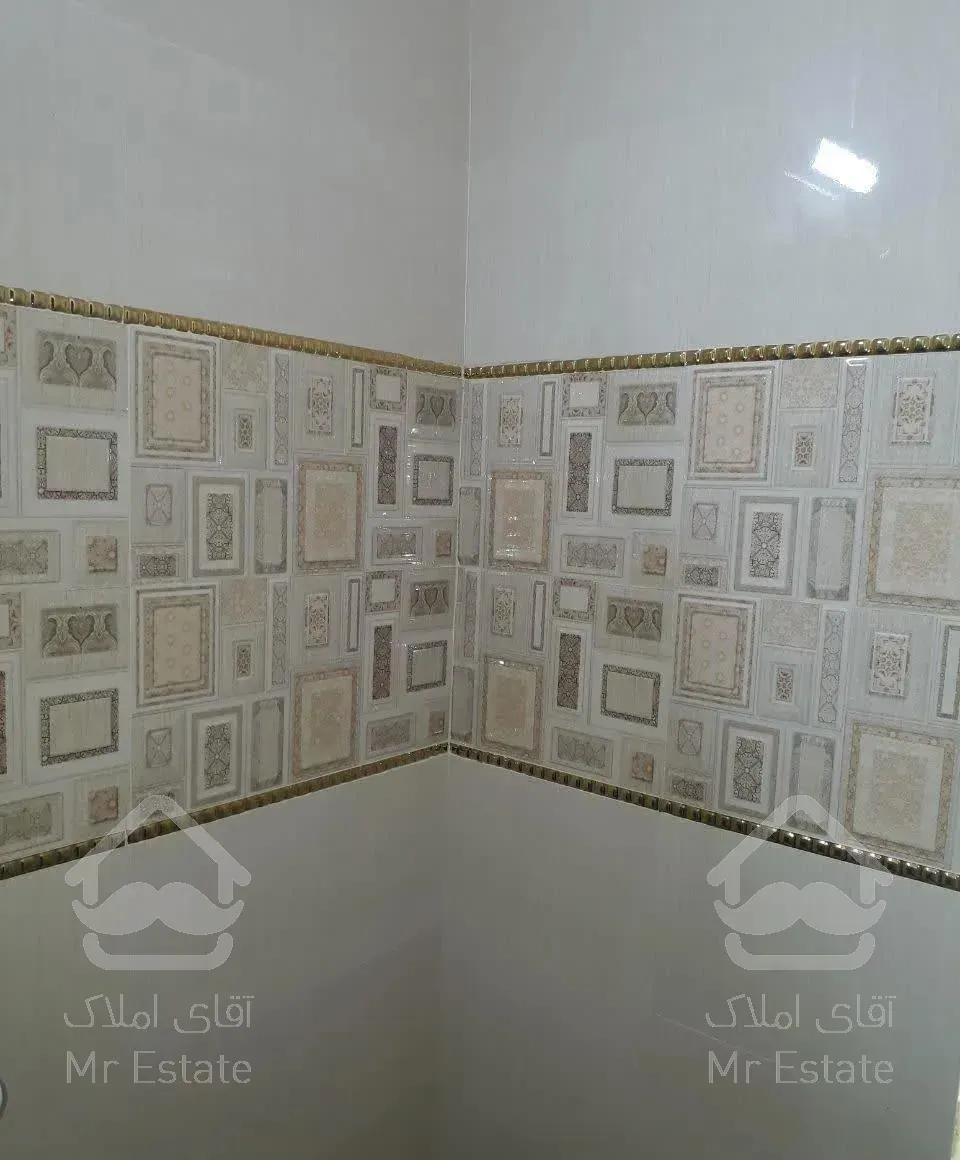 ۴۳ متری + پارکینگ